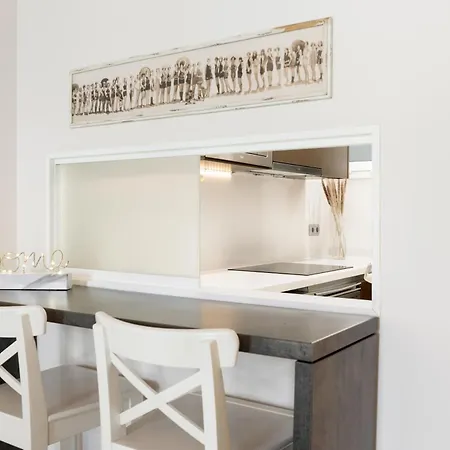 Apartment Enjoy Montserrat Boutique In Eixample Barcelona