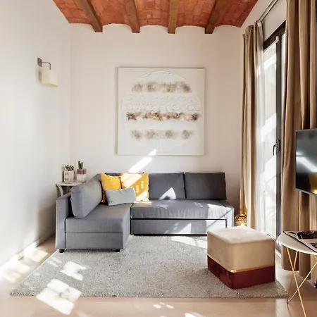 Enjoy Montserrat Boutique In Eixample Apartment