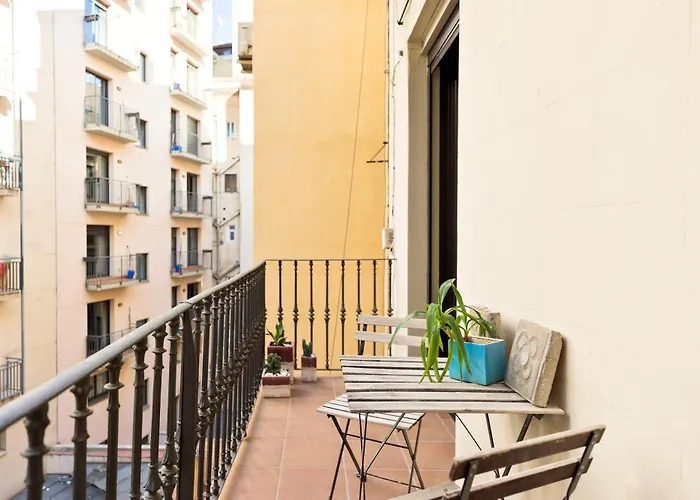 Enjoy Montserrat Boutique In Eixample Βαρκελώνη